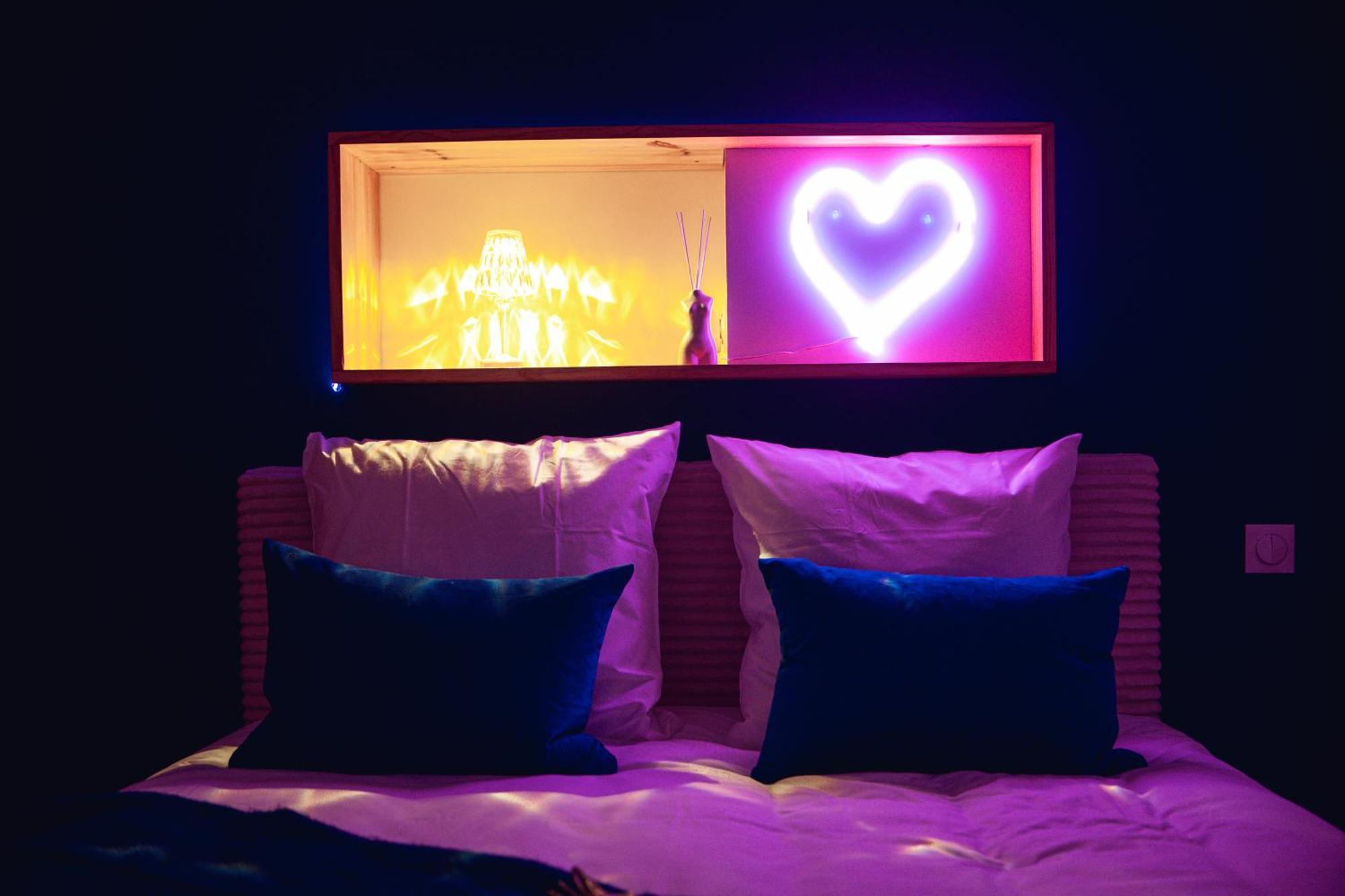 French Klss - Love Room By Prim0 C0Nciergerie Clermont-Ferrand Luaran gambar